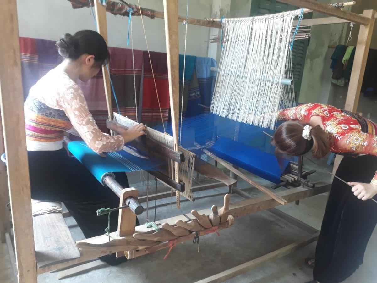 Truong Huy Homestay Mai Chau Exteriör bild