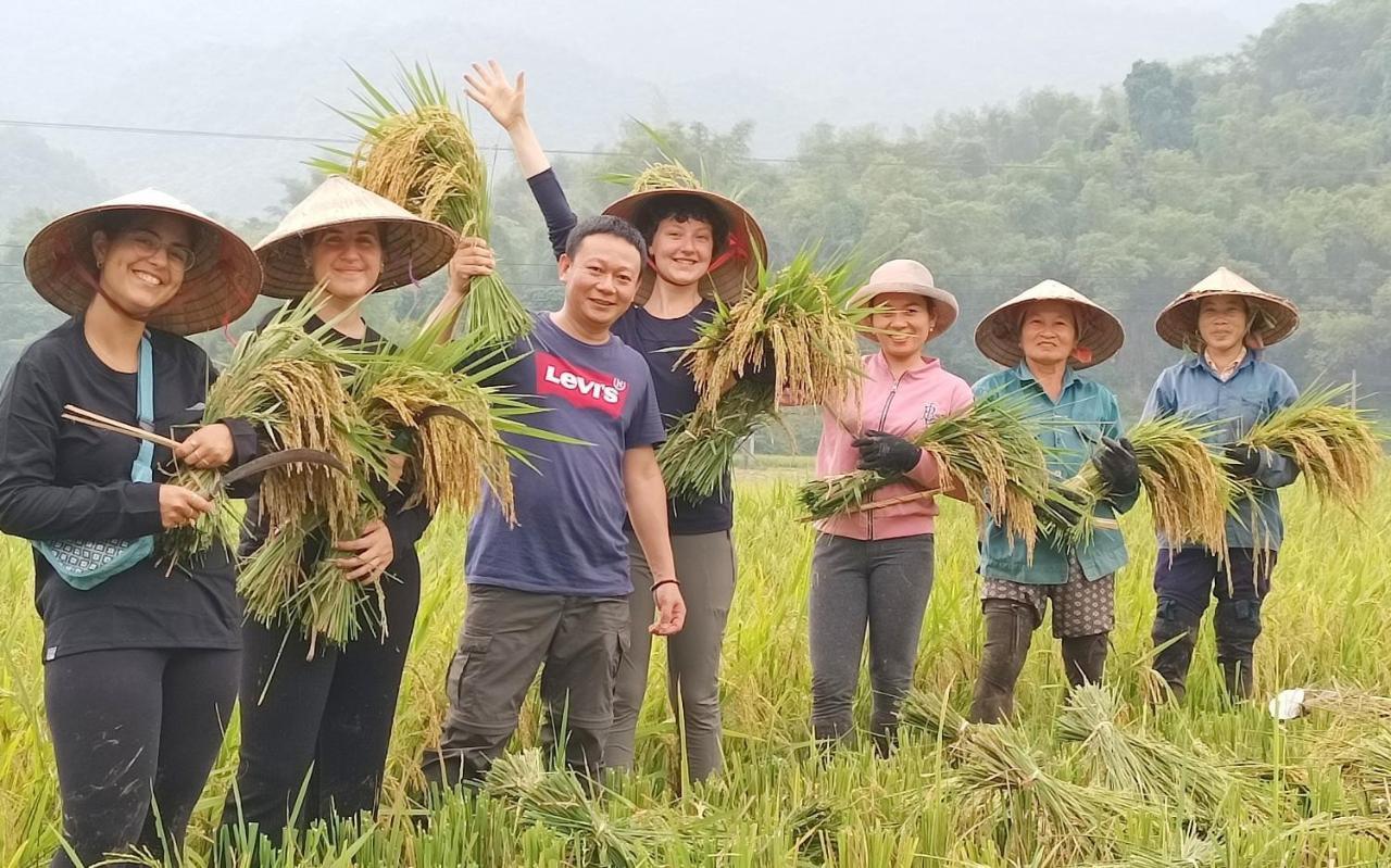 Truong Huy Homestay Mai Chau Exteriör bild