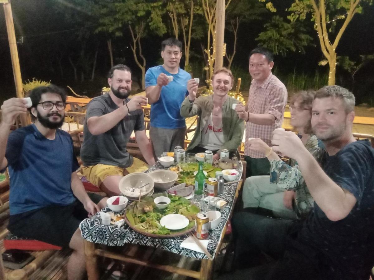 Truong Huy Homestay Mai Chau Exteriör bild