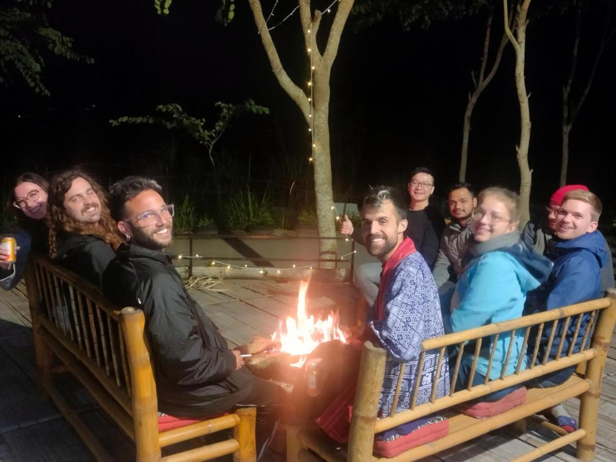 Truong Huy Homestay Mai Chau Exteriör bild