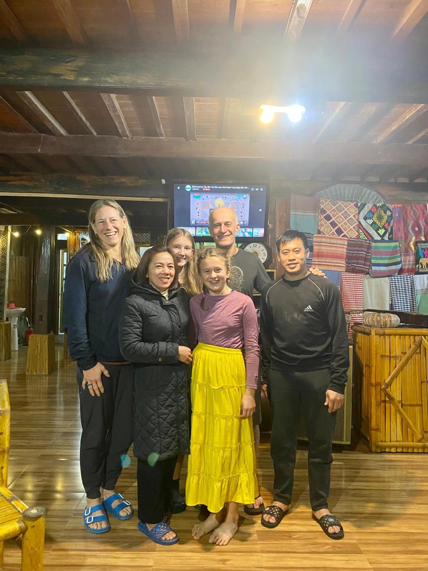 Truong Huy Homestay Mai Chau Exteriör bild
